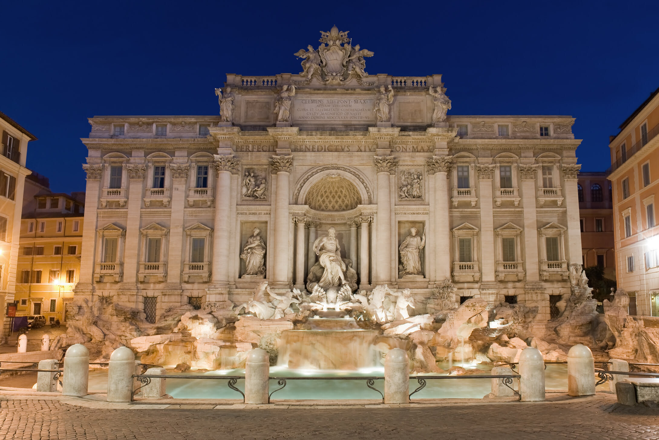 fontana di trevi roma italia